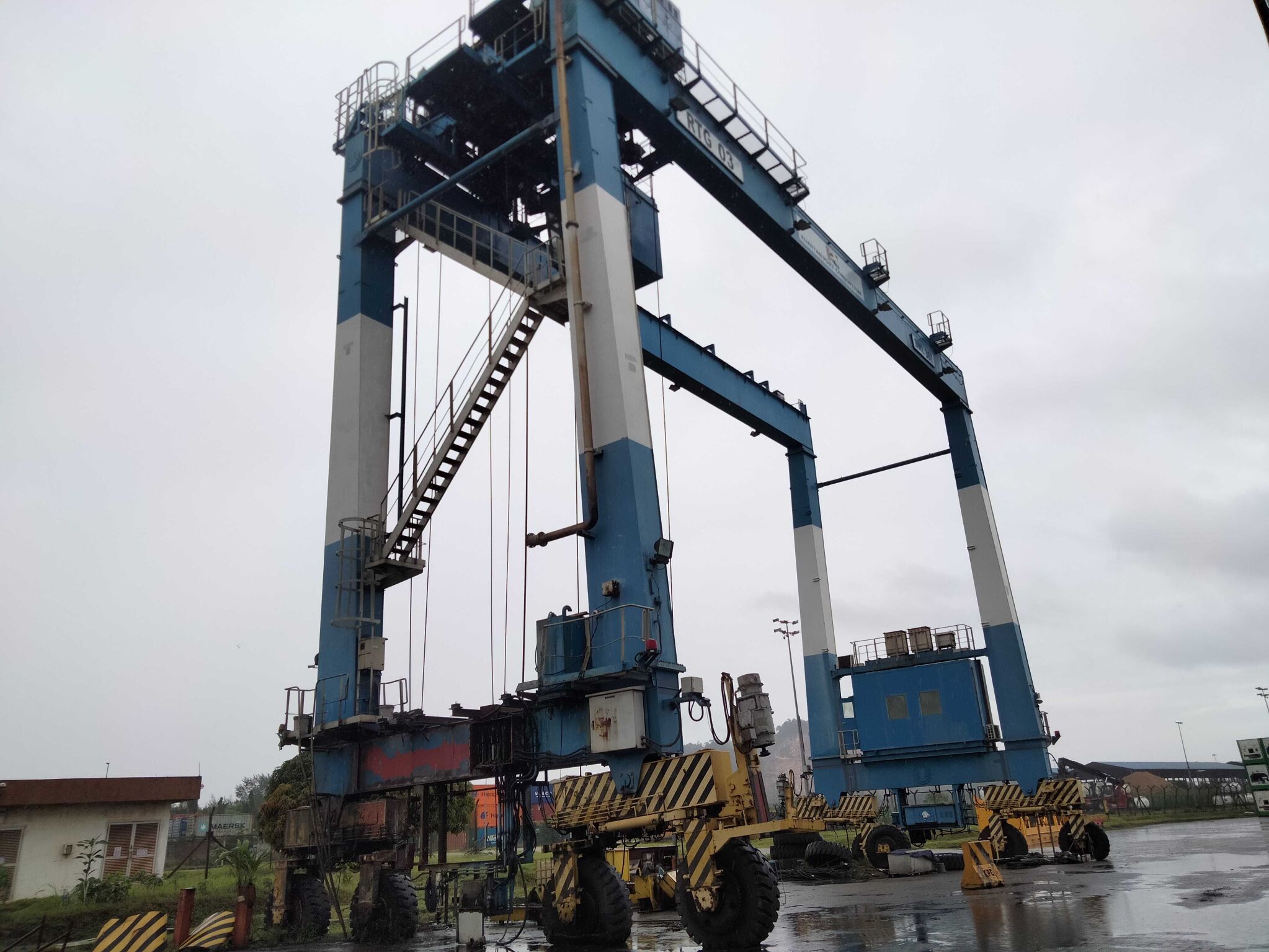 EOI Scrap Port Equipment for Sale Pickles Auctions buy industrial